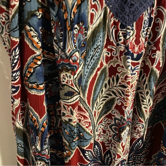 New Women’s Dress - Picture 5 of 10